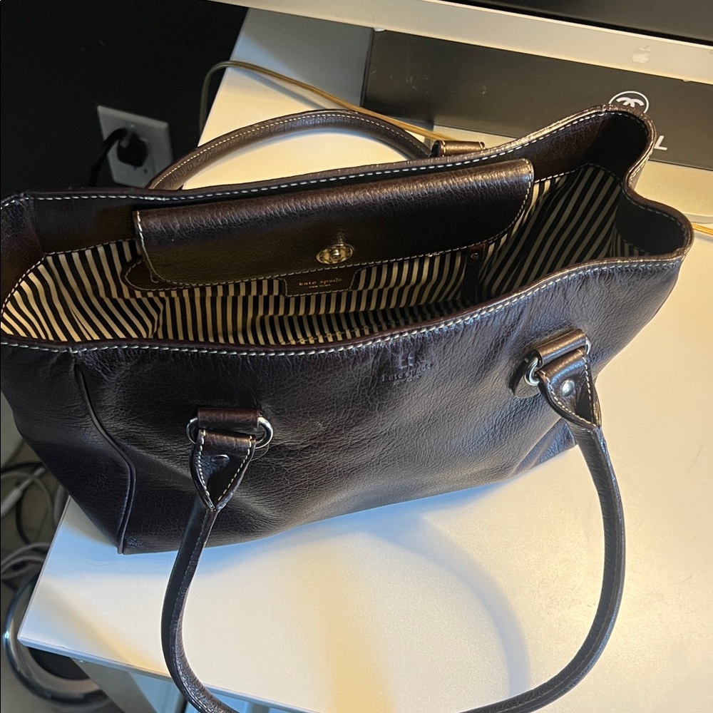 1 hour sale ♠️ Kate Spade, Elegant Dark Brown Leather Tote Bag - Picture 2 of 11